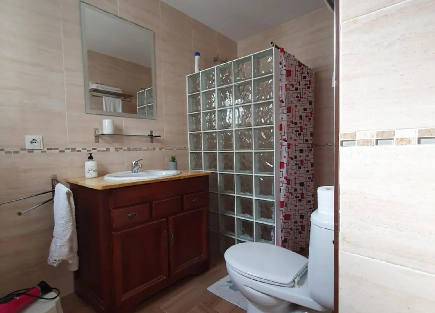 Las Casitas Torremolinos Homestay